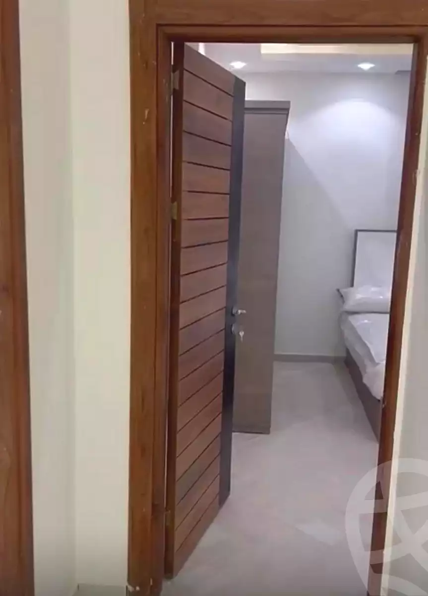https://aqarmap.com.eg/ar/listing/6704183-for-sale-cairo-el-sheikh-zayed-city-compounds-zayed-heights-compound