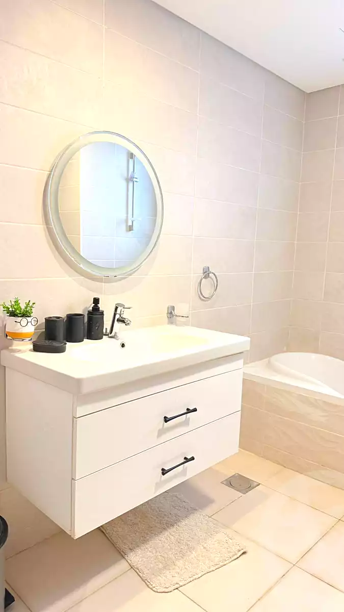 https://aqarmap.com.eg/en/listing/6704446-for-rent-cairo-new-cairo-compounds-cairo-festival-city-cairo-festival-city-mall-cfc-mall