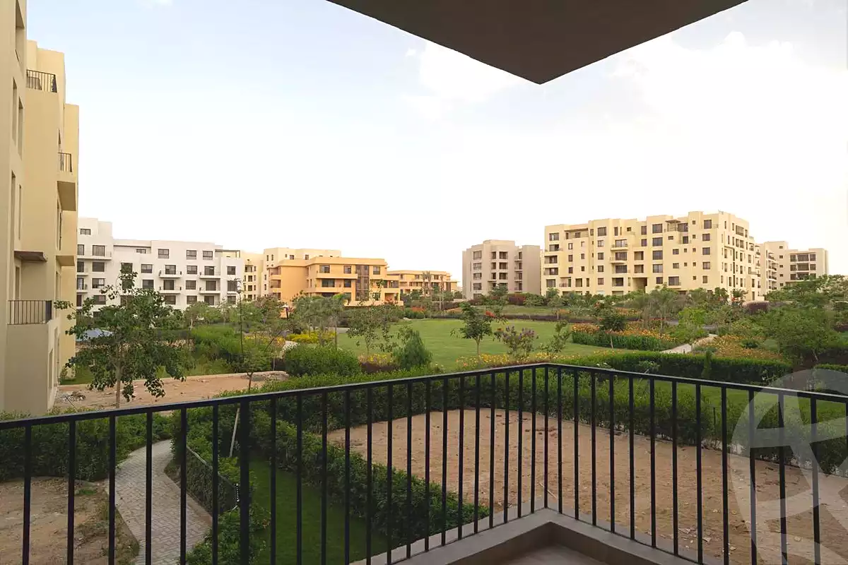 https://aqarmap.com.eg/ar/listing/6704586-for-sale-cairo-6th-of-october-hadaeq-october-kmbwnd-fy-hdyq-ktwbr-o-west-w-byzns-dystrykt-wrskwm-llttwyr