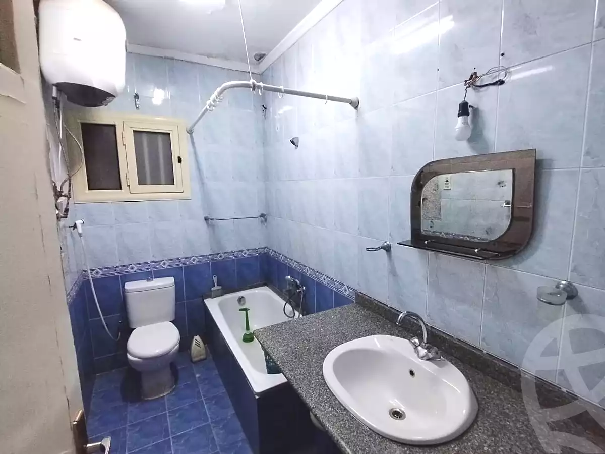 https://aqarmap.com.eg/ar/listing/6705136-for-rent-cairo-6th-of-october-el-hay-el-motamyz-el-motamayez-neighborhood-abdallah-al-nadim-al-zohour-st