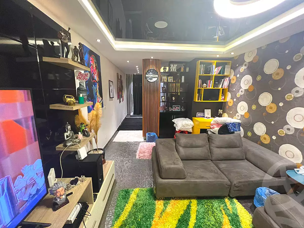https://aqarmap.com.eg/ar/listing/6705164-for-sale-cairo-el-sheikh-zayed-city-compounds-kmbwnd-ljwmn