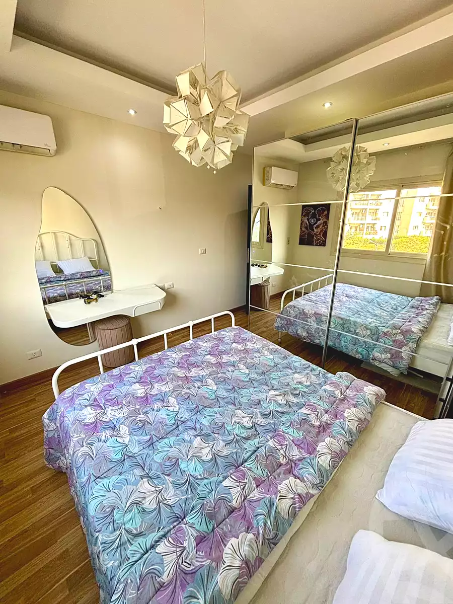 https://aqarmap.com.eg/ar/listing/6705677-for-rent-cairo-el-sheikh-zayed-city-compounds-dh-drys