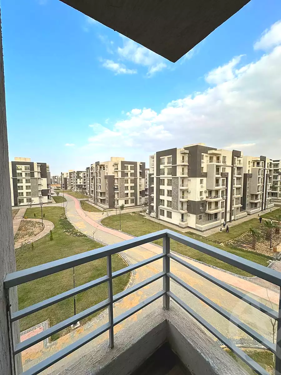 https://aqarmap.com.eg/en/listing/6705793-for-rent-cairo-el-sheikh-zayed-city-compounds-jn-zyd