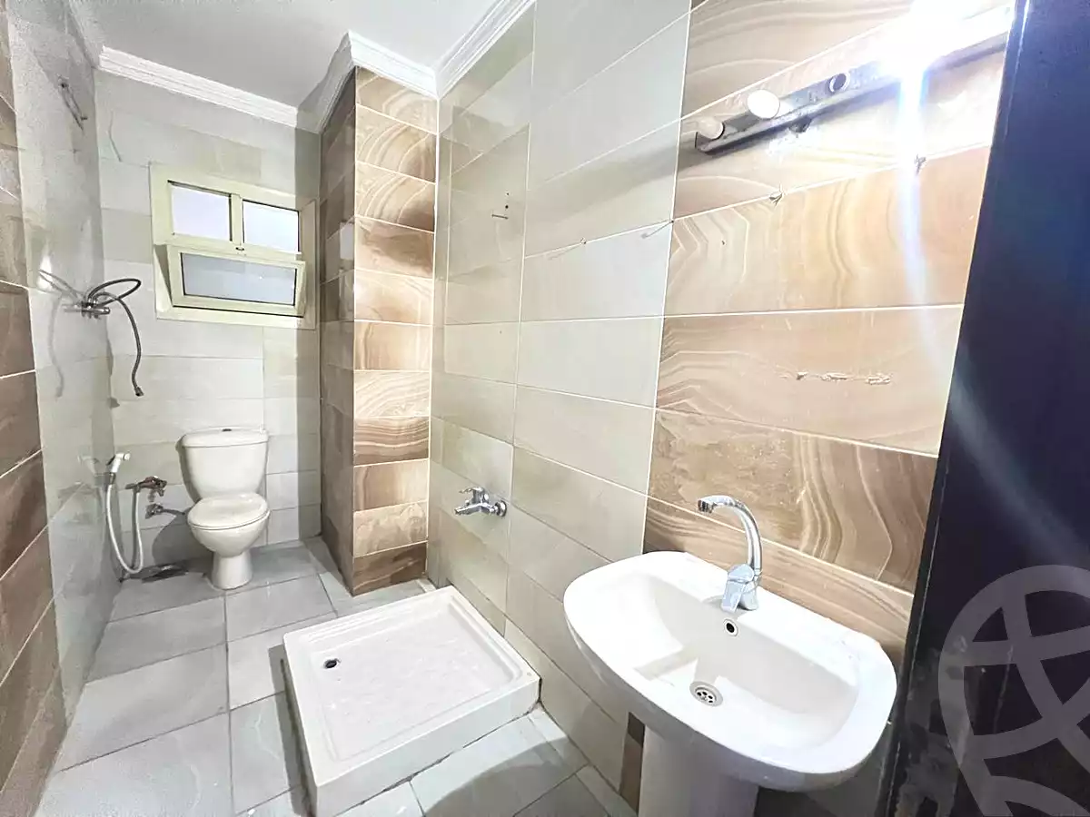 https://aqarmap.com.eg/ar/listing/6705914-for-sale-alexandria-stanley-abd-el-aziz-fahmy-st