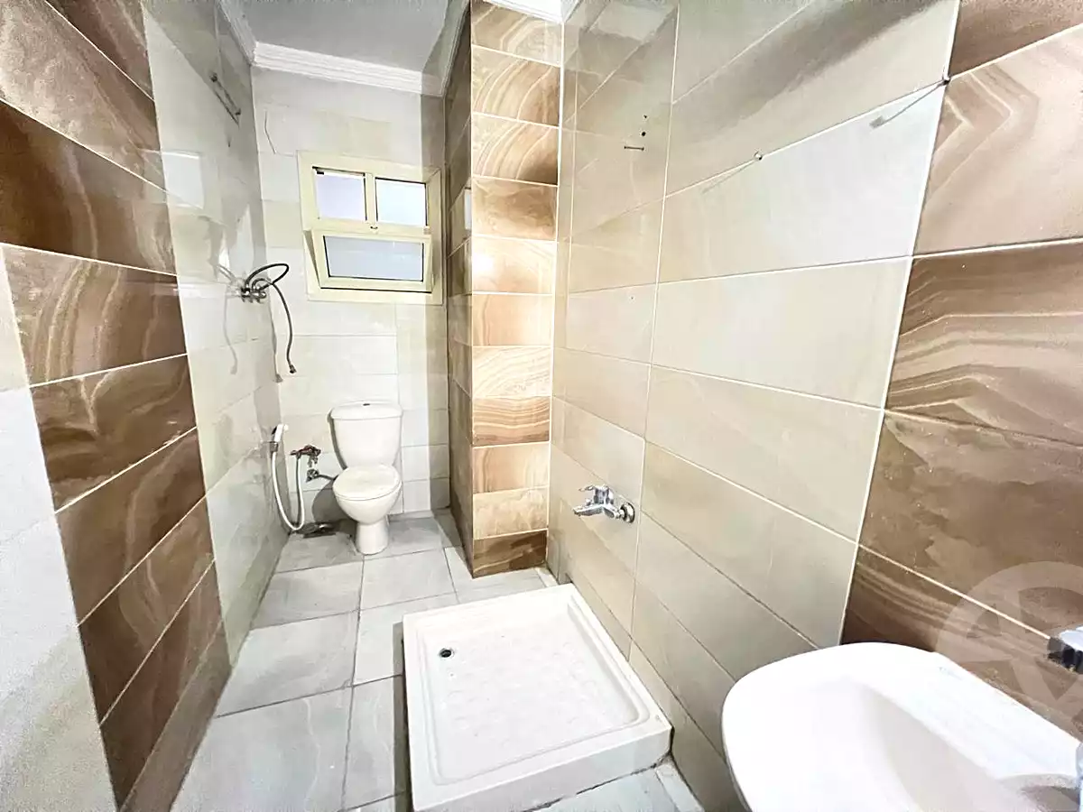 https://aqarmap.com.eg/ar/listing/6705914-for-sale-alexandria-stanley-abd-el-aziz-fahmy-st