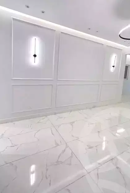 https://aqarmap.com.eg/ar/listing/6706387-for-sale-alexandria-miami-shr-jml-bd-lnsr