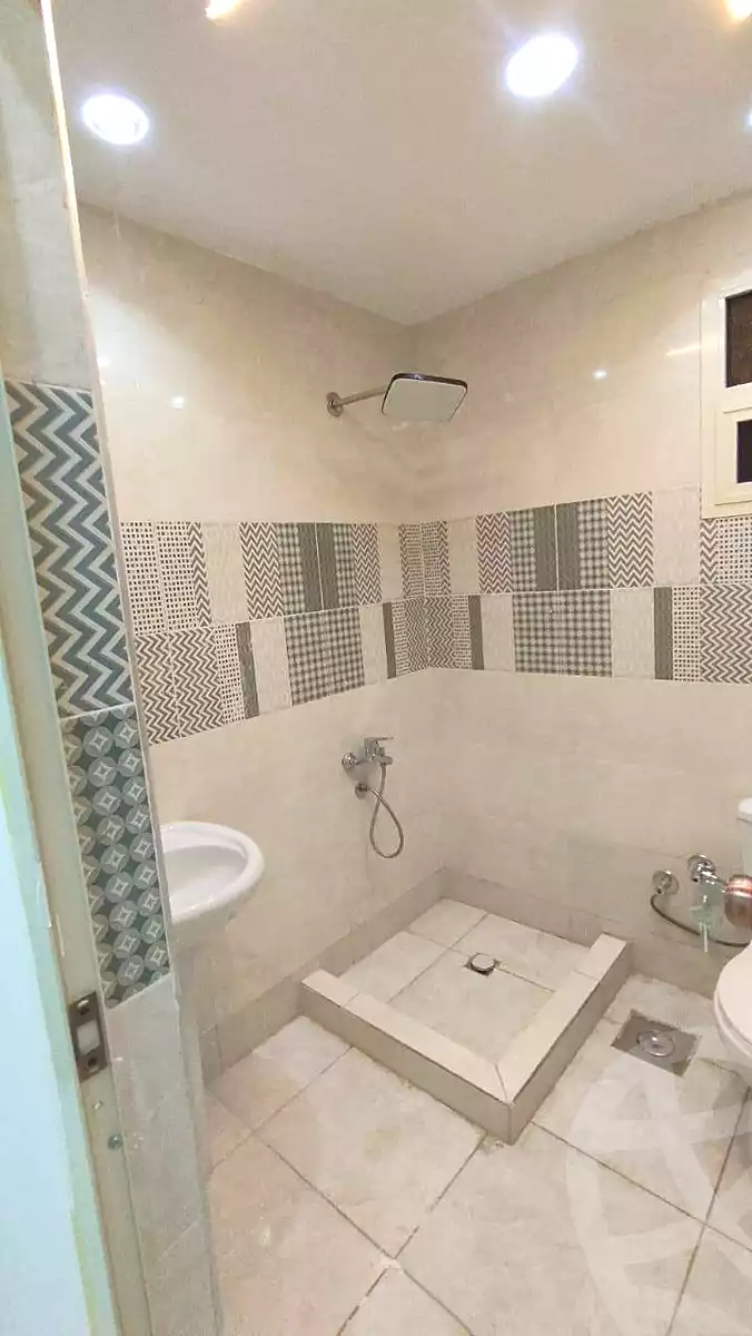 https://aqarmap.com.eg/en/listing/6706482-for-sale-alexandria-lsywf-el-falki