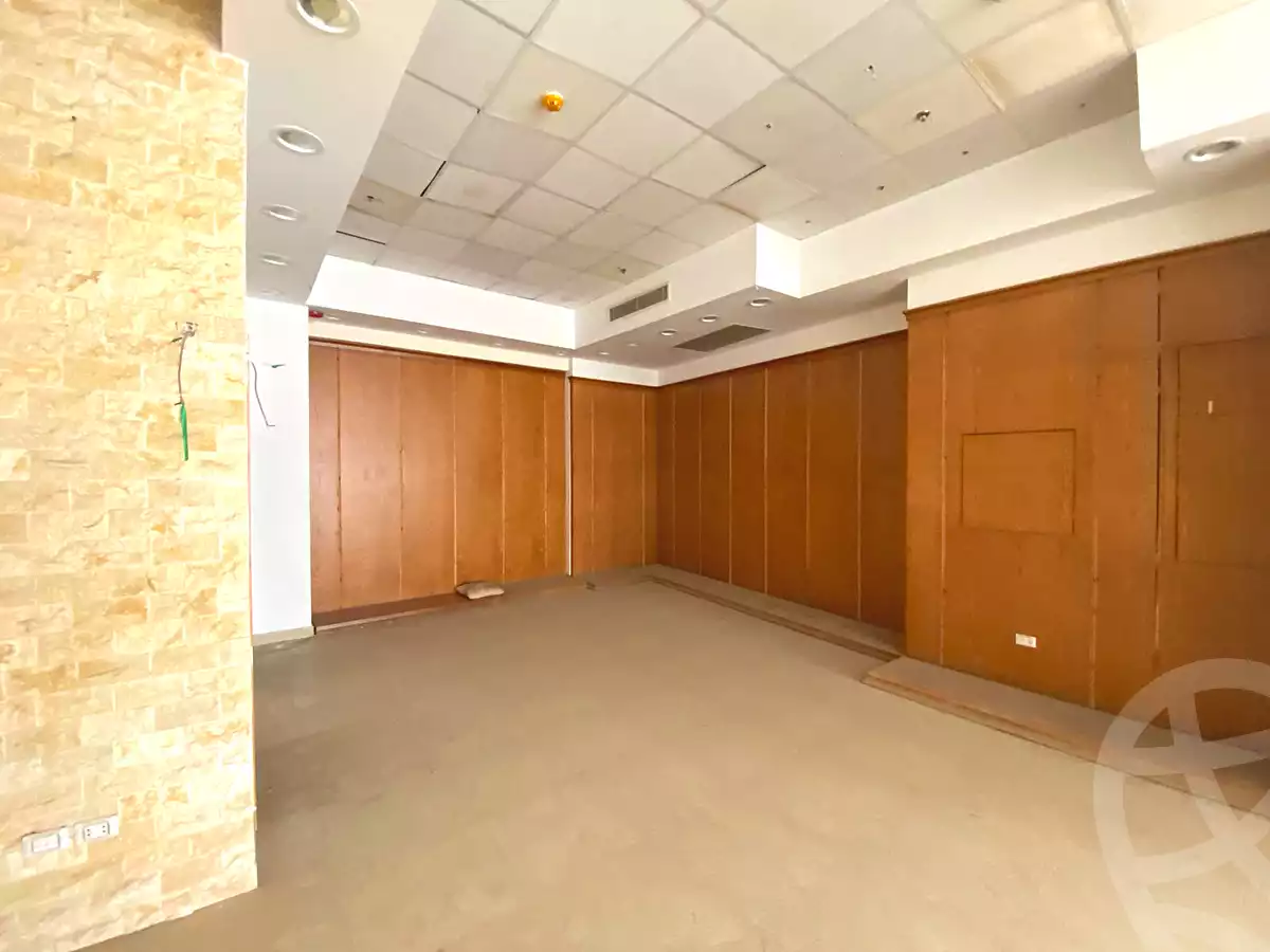 https://aqarmap.com.eg/ar/listing/6706547-for-rent-cairo-new-cairo-90th-street-south-teseen-st