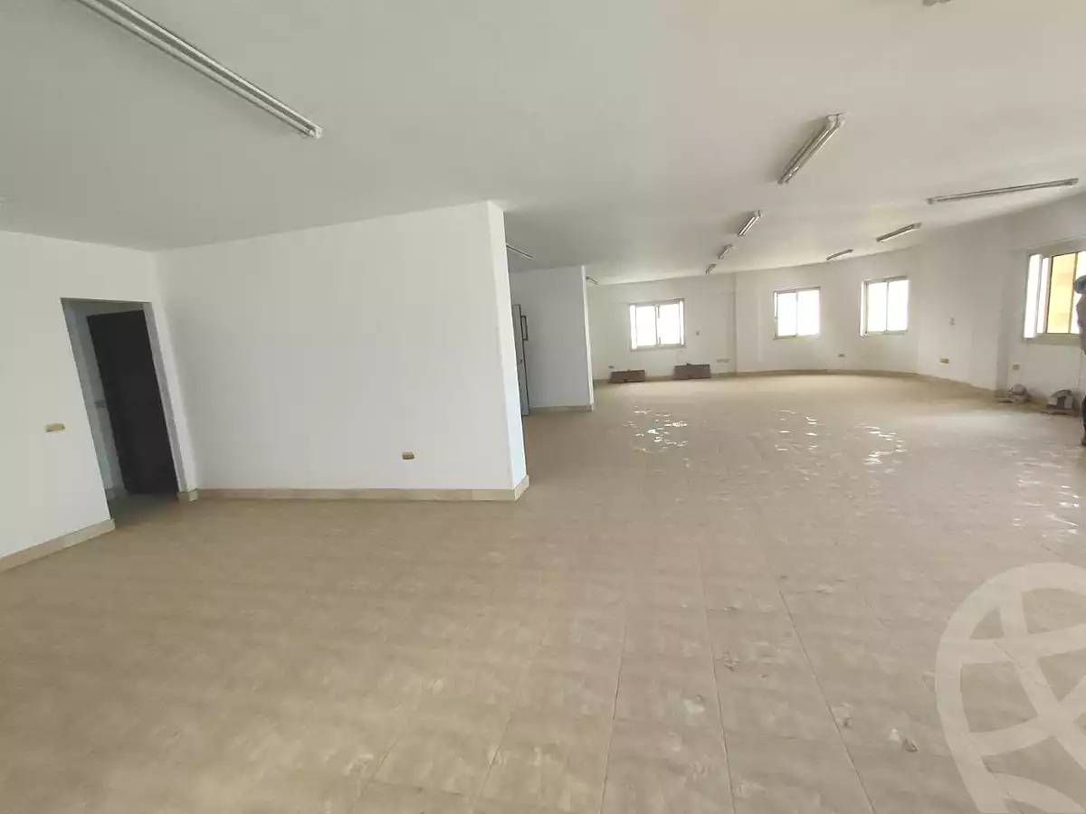 https://aqarmap.com.eg/ar/listing/6706707-for-rent-cairo-new-cairo-el-maantiqah-el-sinaiyyah