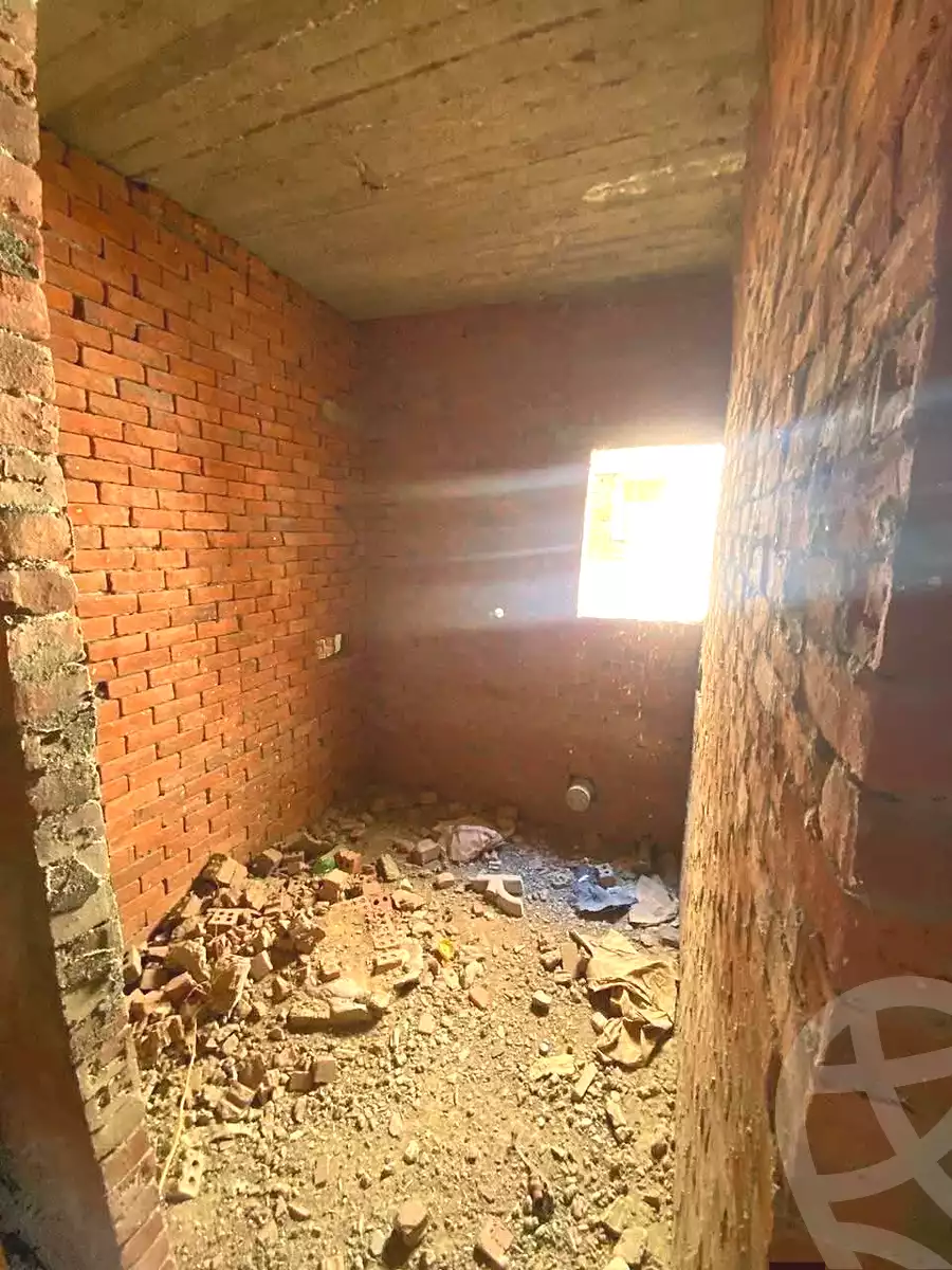 https://aqarmap.com.eg/ar/listing/6706811-for-sale-alexandria-l-jmy-lbytsh-el-reyad-st