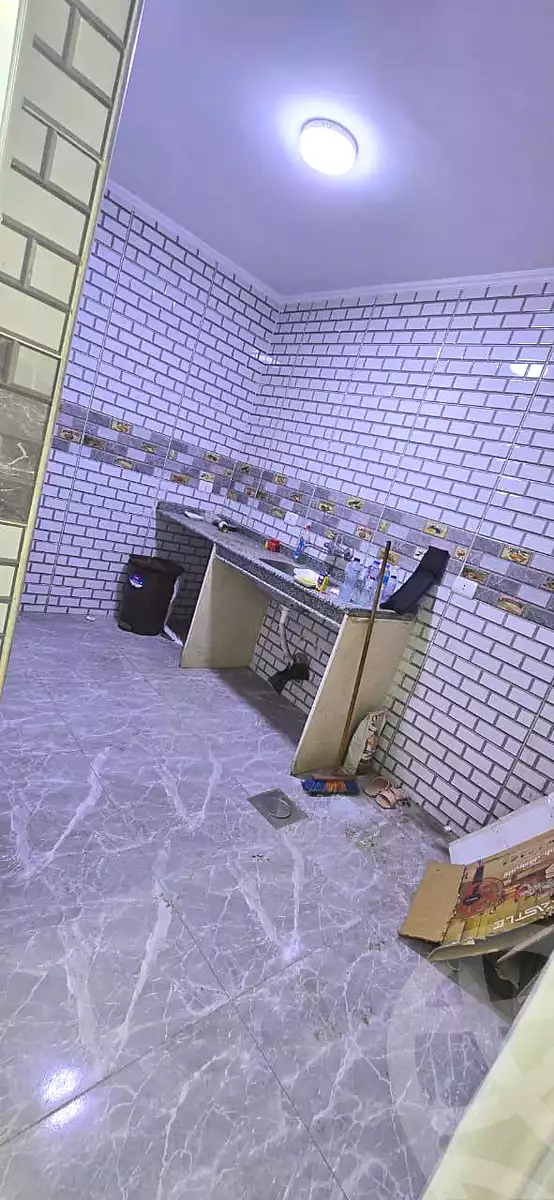 https://aqarmap.com.eg/ar/listing/6706824-for-rent-cairo-helwan-rostom-st