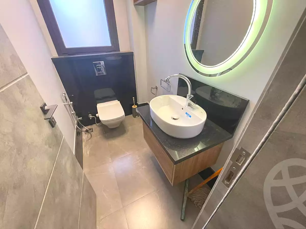 https://aqarmap.com.eg/ar/listing/6707051-for-sale-cairo-el-sheikh-zayed-city-compounds-beverly-hills