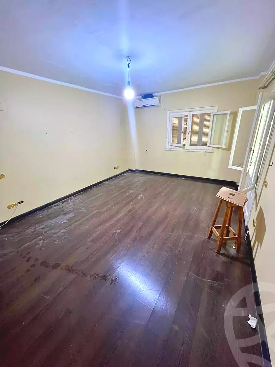 https://aqarmap.com.eg/ar/listing/6707864-for-sale-cairo-6th-of-october-el-ahyaa-neighborhood-5th-street-11