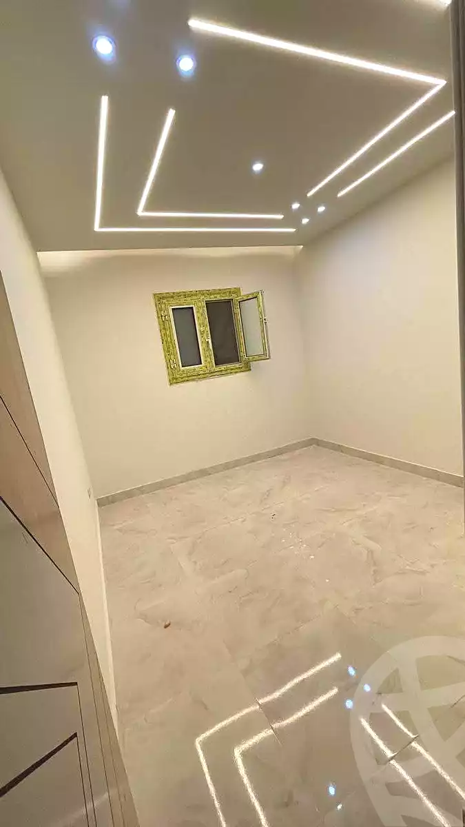 https://aqarmap.com.eg/ar/listing/6708043-for-sale-alexandria-l-jmy-lbytsh-ibrahim-othman-st