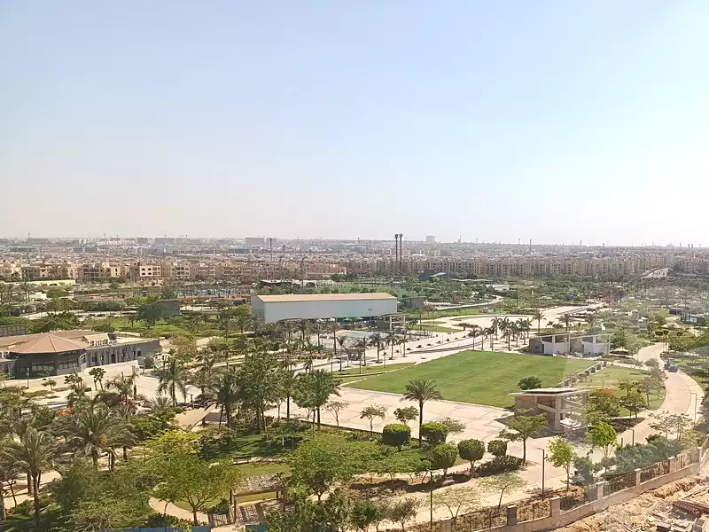 https://aqarmap.com.eg/ar/listing/6708128-for-sale-cairo-el-sheikh-zayed-city-compounds-zyd-wr-llttwyr-park-towers-zed-el-sheikh-zayed-compound