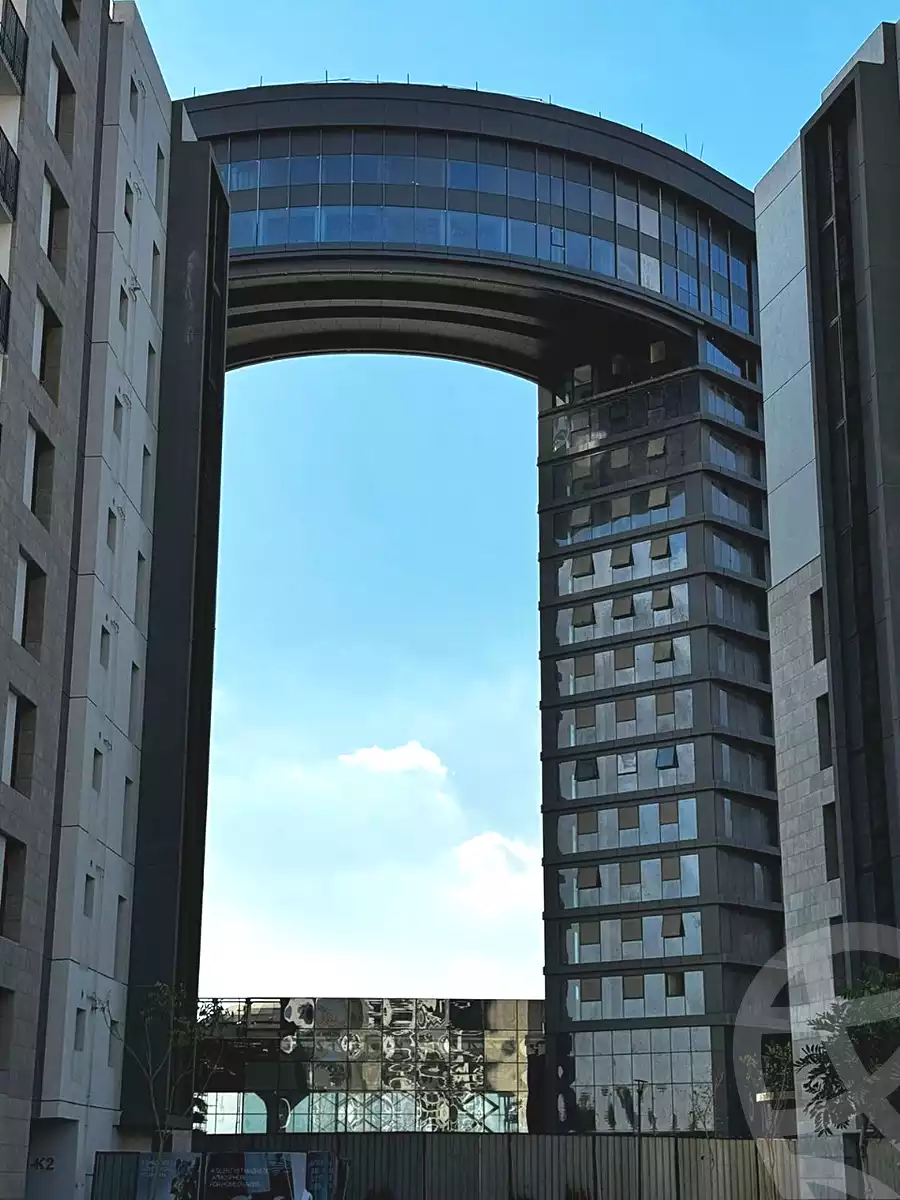 https://aqarmap.com.eg/en/listing/6708215-for-sale-cairo-el-sheikh-zayed-city-compounds-zyd-wr-llttwyr-z-tower
