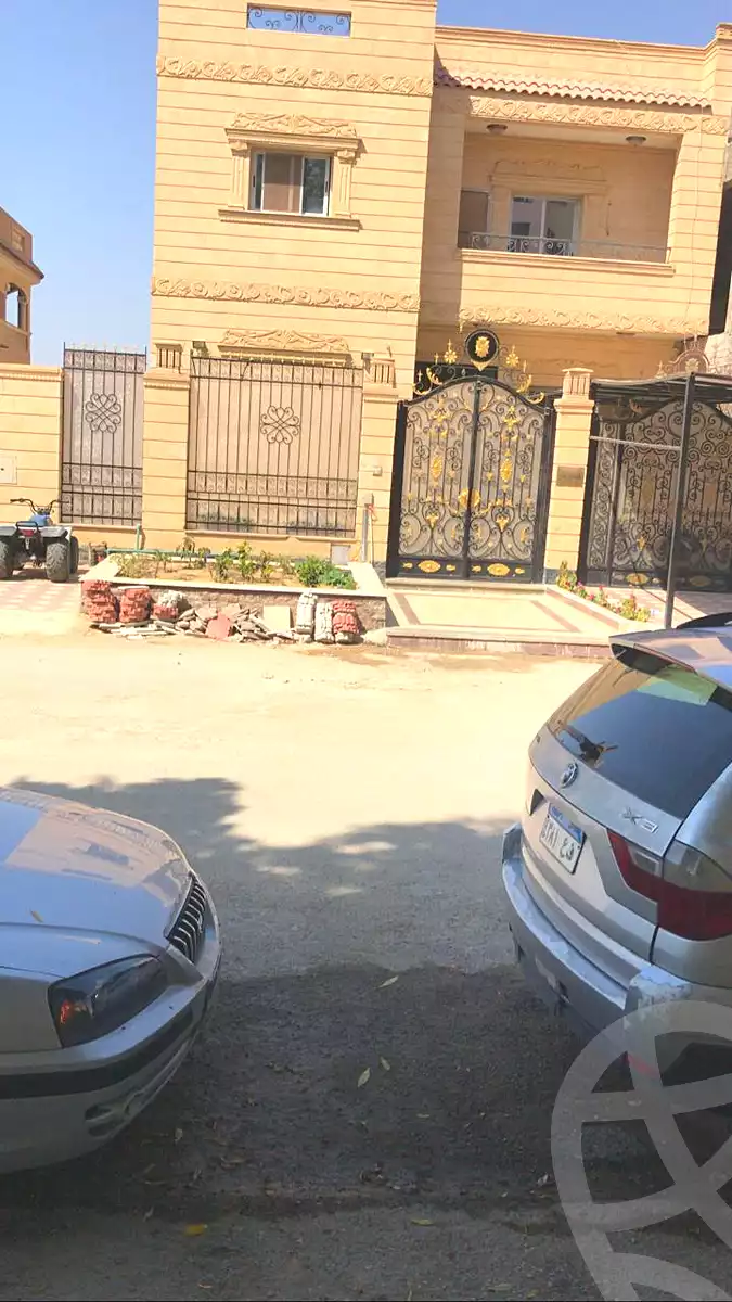 https://aqarmap.com.eg/ar/listing/6708781-for-sale-cairo-6th-of-october-compounds-dream-land-lake-dream-dream-land-compound
