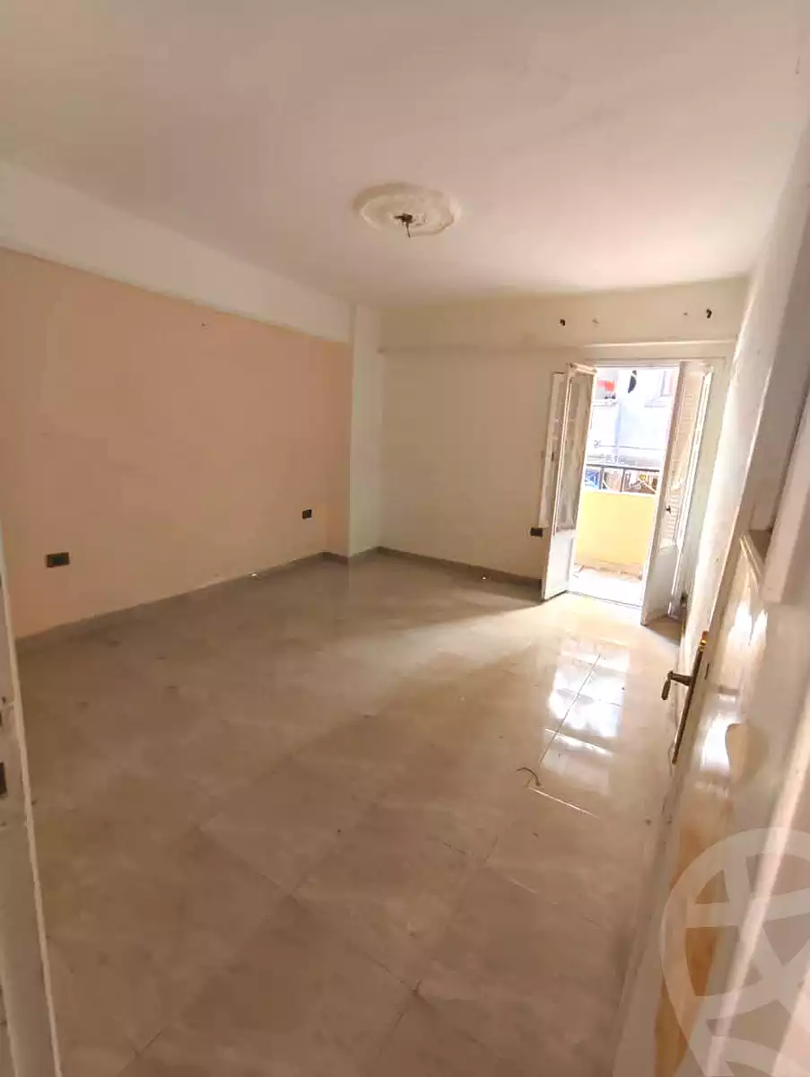 https://aqarmap.com.eg/ar/listing/6708948-for-sale-alexandria-l-jmy-lbytsh-ain-shams-st