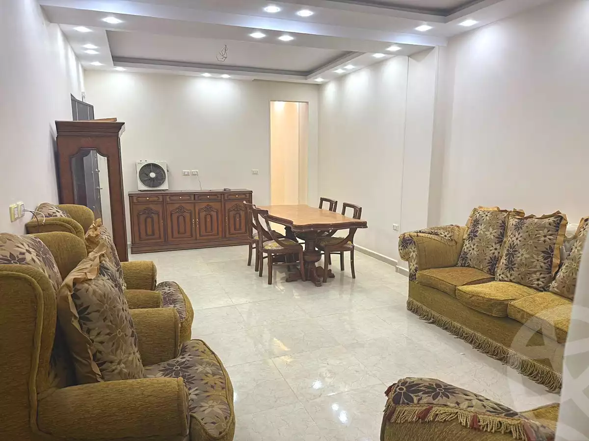 https://aqarmap.com.eg/ar/listing/6708968-for-sale-cairo-6th-of-october-el-ahyaa-neighborhood-4th-dr-mohi-al-din-al-safi-rd