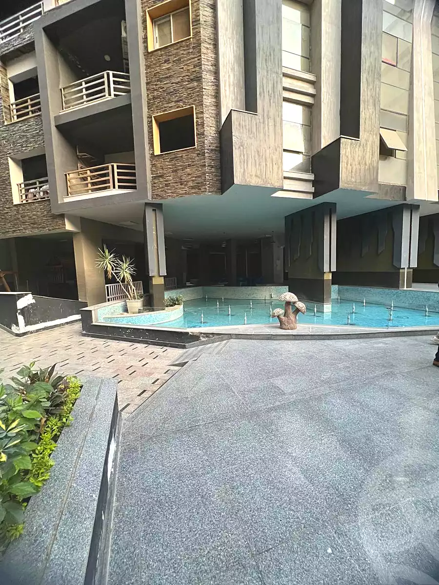 https://aqarmap.com.eg/ar/listing/6709362-for-sale-cairo-mokattam-compounds