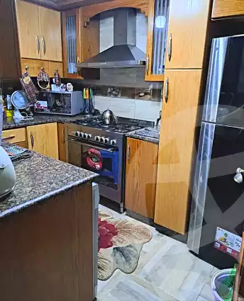 https://aqarmap.com.eg/ar/listing/6709385-for-sale-alexandria-moharram-bey-ali-al-askandarani-st