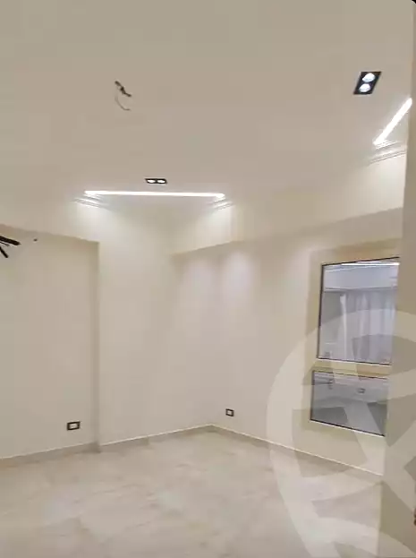 https://aqarmap.com.eg/ar/listing/6709404-for-sale-alexandria-sydy-bshr-sydy-bshr-bhry-ali-hipa-st