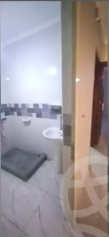 https://aqarmap.com.eg/ar/listing/6709631-for-sale-alexandria-el-asafra-shr-45