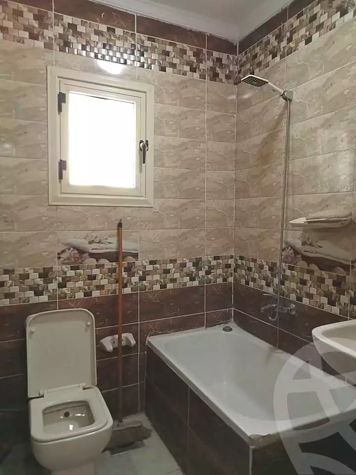 https://aqarmap.com.eg/ar/listing/6709793-for-sale-alexandria-el-mandara-alex-el-mandara-bahri-sidi-kamal-st
