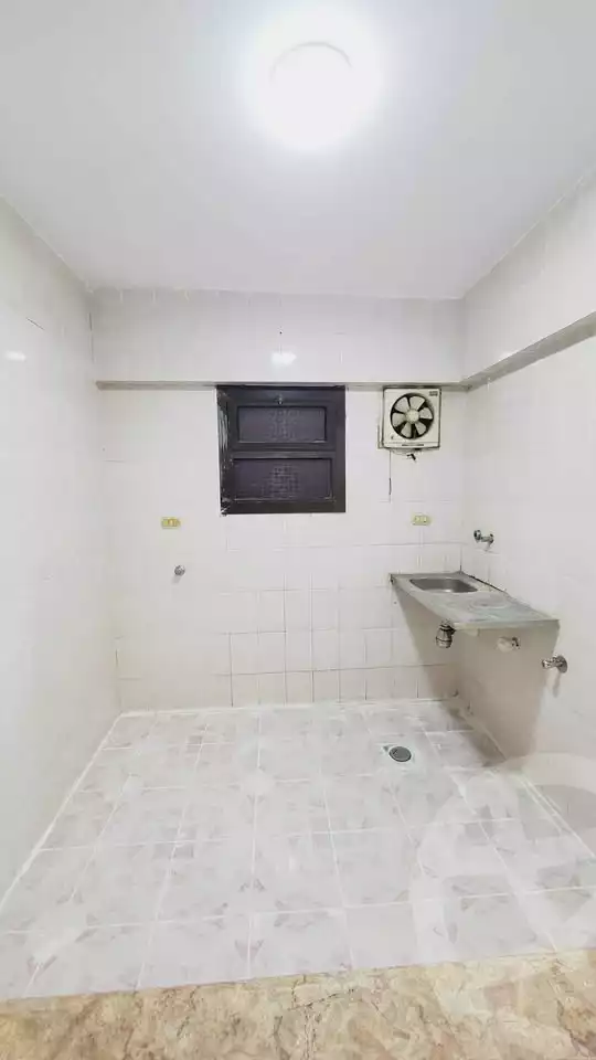 https://aqarmap.com.eg/ar/listing/6709906-for-sale-alexandria-l-jmy-shataa-el-nakheel