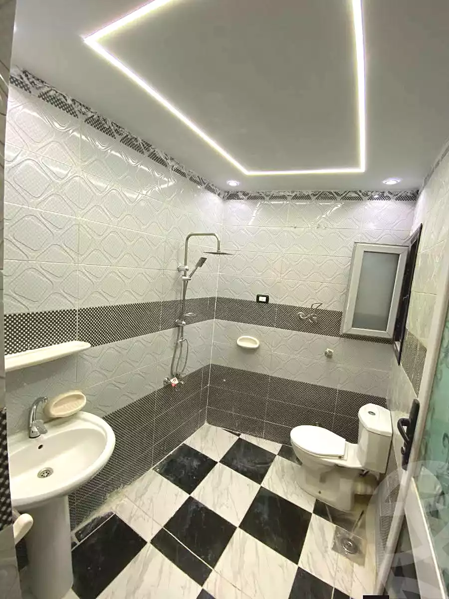 https://aqarmap.com.eg/en/listing/6710056-for-sale-alexandria-l-jmy-lbytsh-ibrahim-othman-st