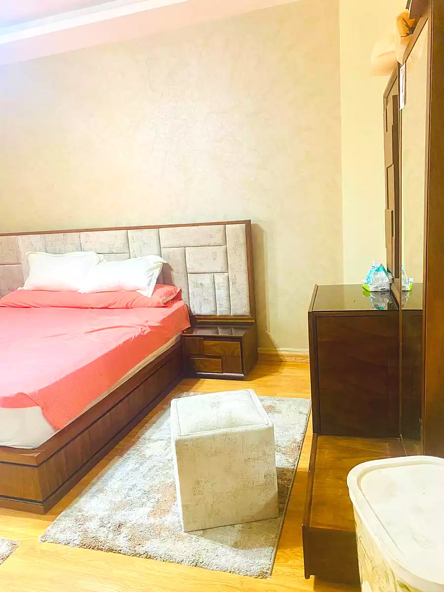 https://aqarmap.com.eg/ar/listing/6710319-for-sale-cairo-6th-of-october-el-ahyaa-neighborhood-2nd-ebad-el-rahman-st