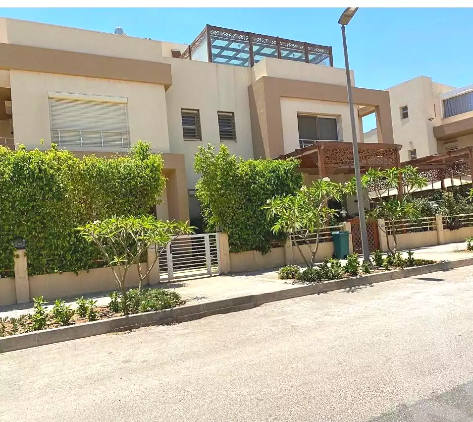 https://aqarmap.com.eg/en/listing/6710744-for-sale-cairo-6th-of-october-compounds-grand-heights