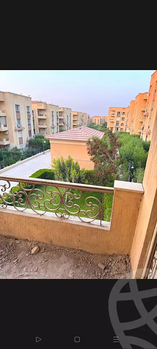 https://aqarmap.com.eg/ar/listing/6710858-for-sale-cairo-el-sheikh-zayed-city-compounds-el-khamayel