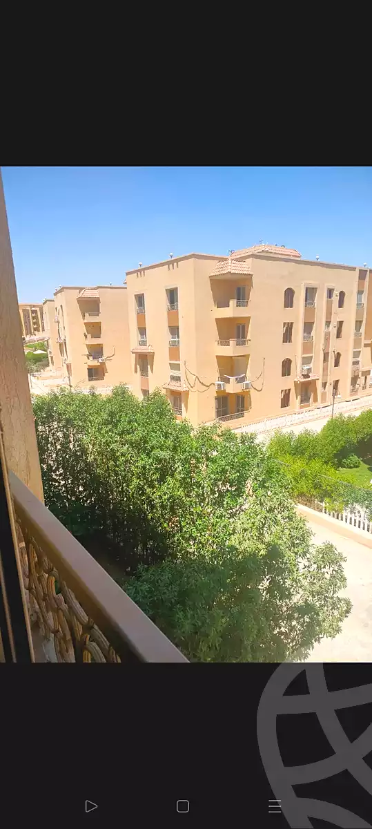 https://aqarmap.com.eg/ar/listing/6710858-for-sale-cairo-el-sheikh-zayed-city-compounds-el-khamayel