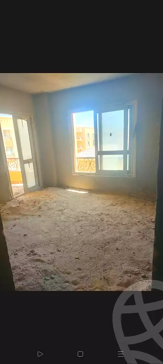 https://aqarmap.com.eg/ar/listing/6710858-for-sale-cairo-el-sheikh-zayed-city-compounds-el-khamayel