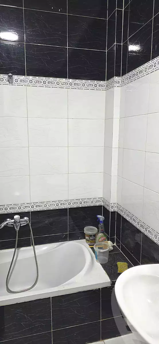 https://aqarmap.com.eg/en/listing/6711049-for-rent-cairo-6th-of-october-mntq-fr-y-b-6-ktwbr