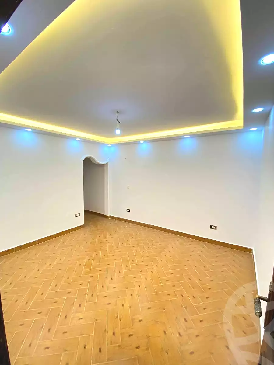 https://aqarmap.com.eg/ar/listing/6711858-for-sale-alexandria-l-jmy-lbytsh-bianchiii-el-arbaeen-st