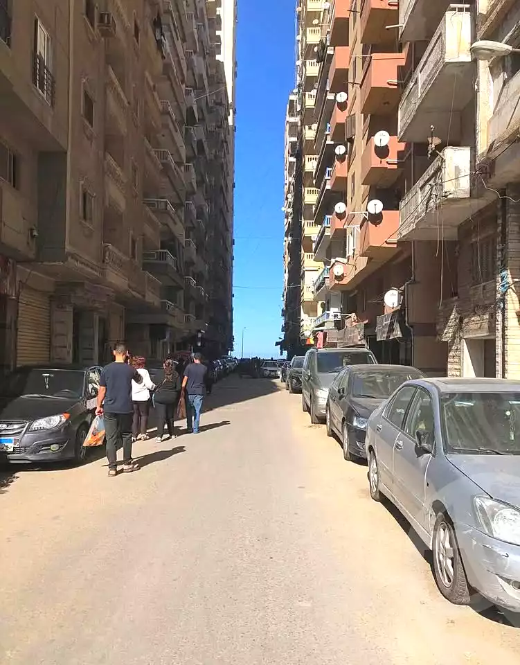 https://aqarmap.com.eg/en/listing/6711877-for-sale-alexandria-miami-el-gaish-rd-st