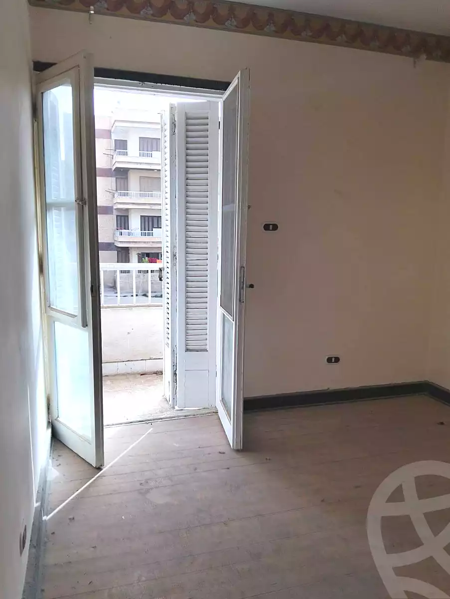 https://aqarmap.com.eg/ar/listing/6712261-for-sale-alexandria-l-jmy-el-hanouvel
