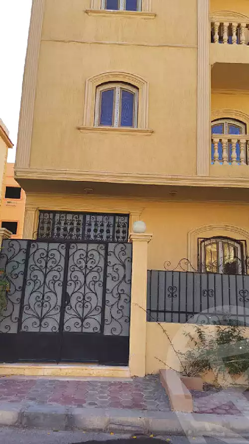 https://aqarmap.com.eg/ar/listing/6712726-for-sale-cairo-new-cairo-compounds-kmbwnd-ldf-lwtny