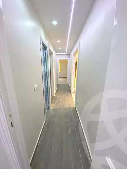 https://aqarmap.com.eg/ar/listing/6712784-for-sale-alexandria-l-jmy-lbytsh-bianchiii-el-arbaeen-st