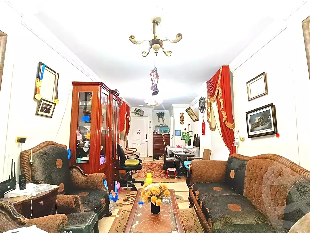 https://aqarmap.com.eg/en/listing/6713263-for-sale-alexandria-moharram-bey-grin-st