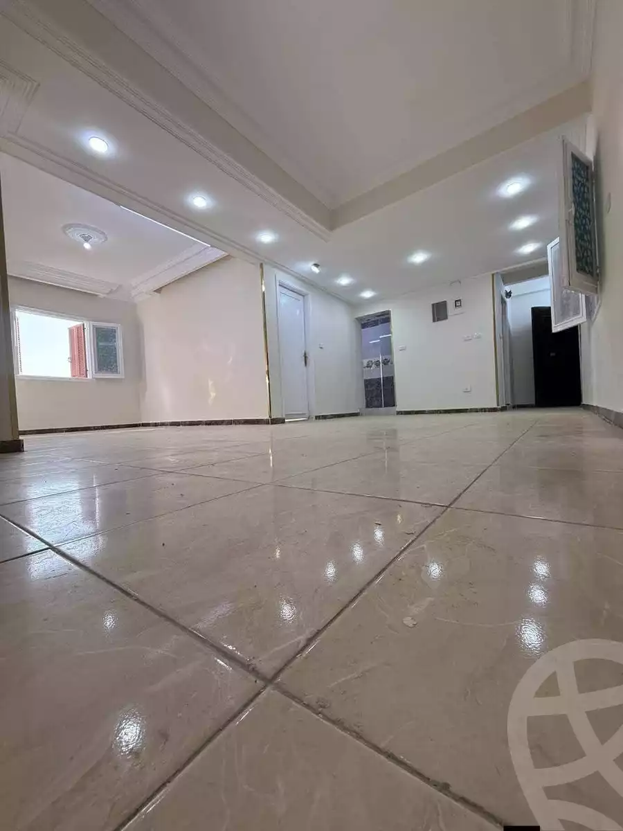 https://aqarmap.com.eg/ar/listing/6713950-for-sale-cairo-helwan-helwan-el-sharkeya-abd-el-rahman-pasha-st