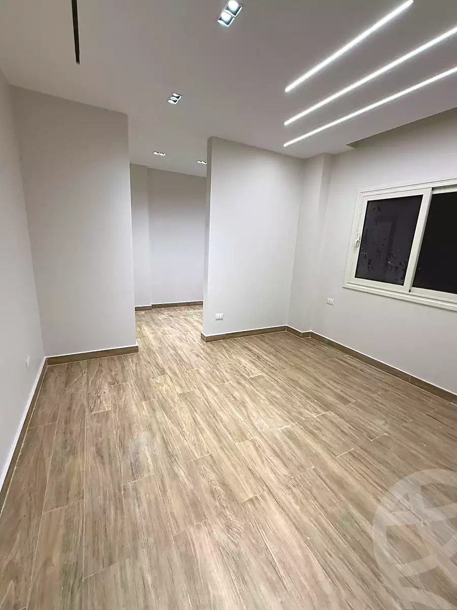 https://aqarmap.com.eg/ar/listing/6714140-for-rent-cairo-new-cairo-north-investors-el-tahrir-axis