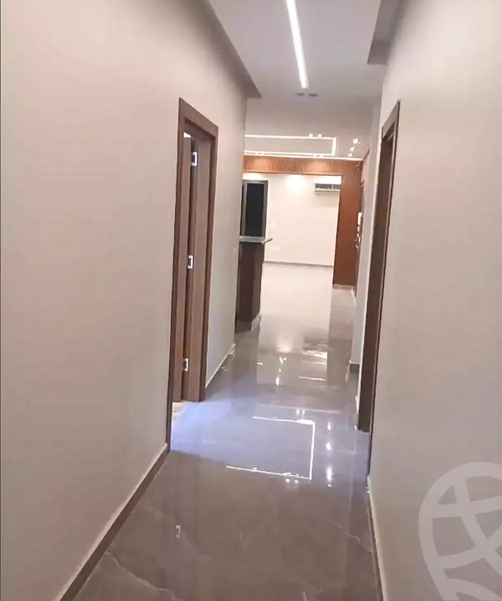https://aqarmap.com.eg/ar/listing/6714304-for-rent-cairo-new-cairo-el-yassamin-el-yasmeen-7-abo-obida-el-grah-st