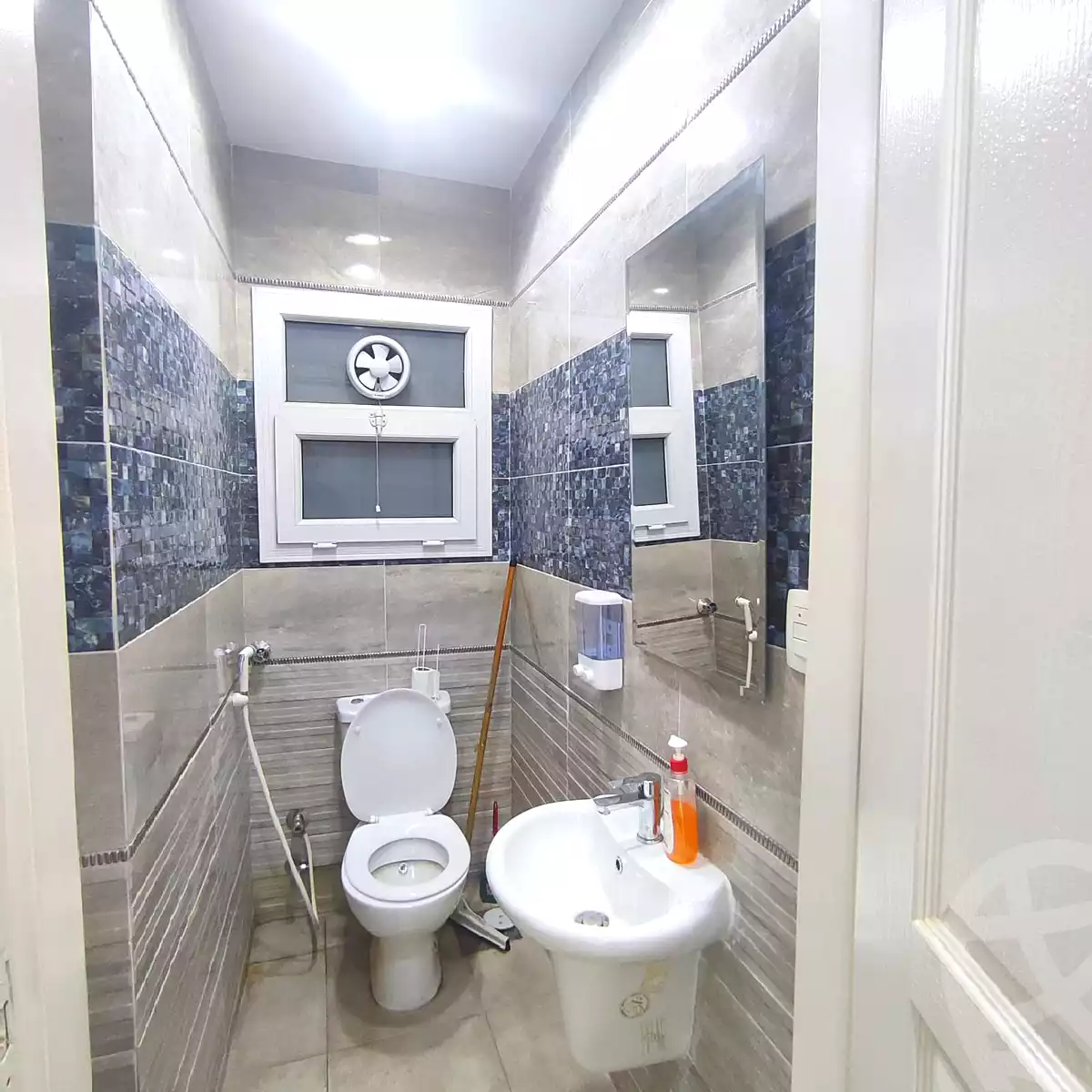 https://aqarmap.com.eg/en/listing/6714340-for-sale-alexandria-el-chatby-dr-kamel-moursy-st