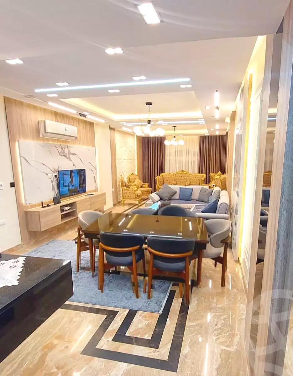 https://aqarmap.com.eg/ar/listing/6714827-for-rent-cairo-el-sheikh-zayed-city-el-hay-elthamen-lhkm