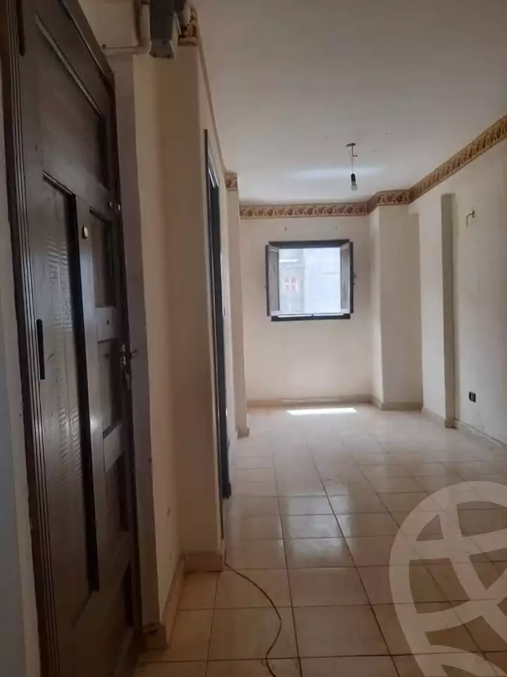 https://aqarmap.com.eg/ar/listing/6715076-for-sale-alexandria-moharram-bey-ibn-zahroon-st