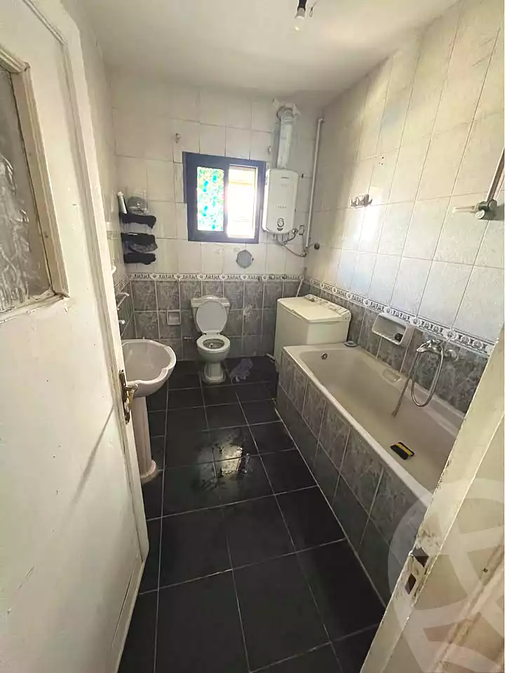 https://aqarmap.com.eg/ar/listing/6715487-for-sale-alexandria-l-jmy-lbytsh-al-samalehy-2-st