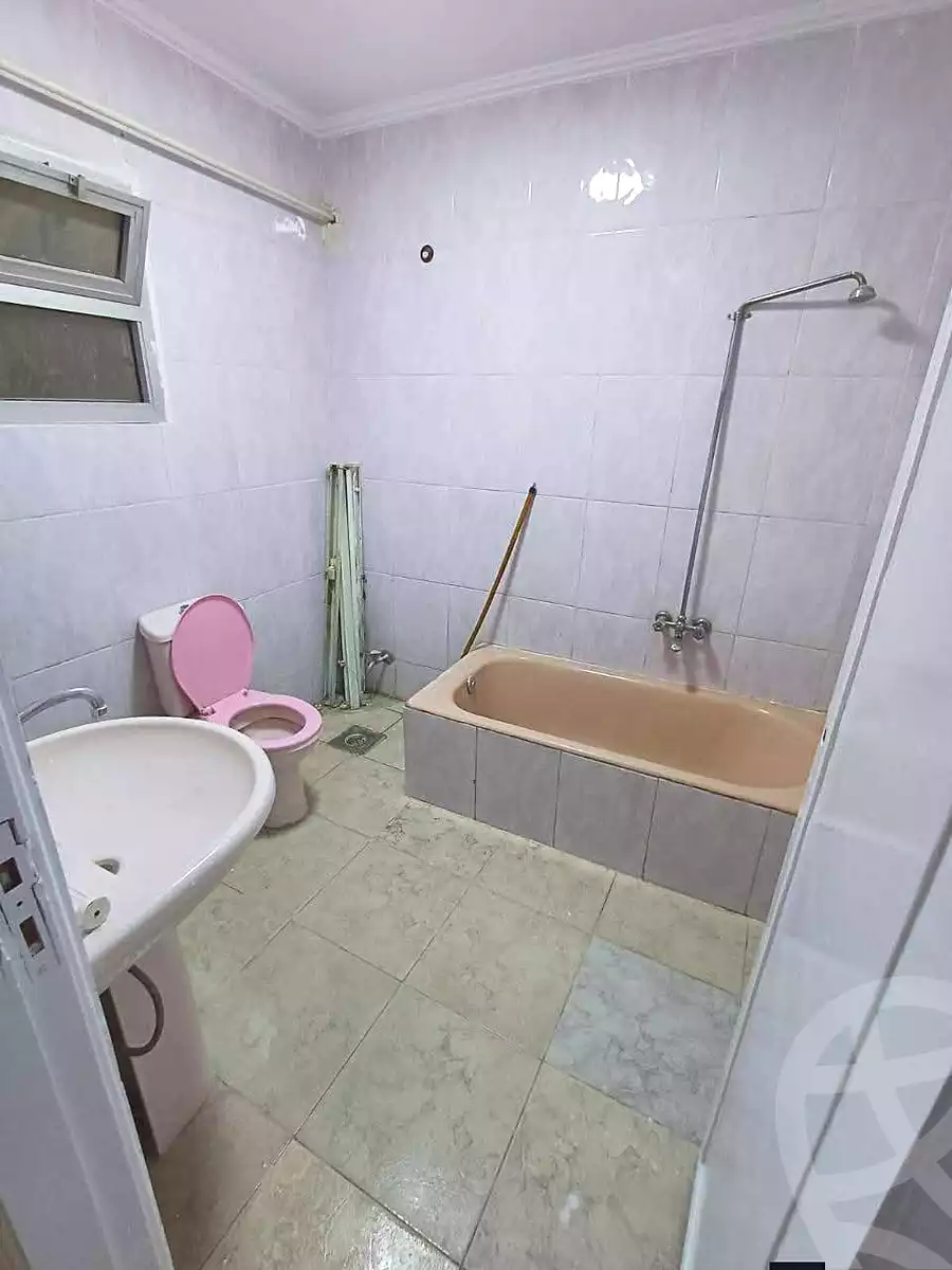 https://aqarmap.com.eg/en/listing/6715800-for-rent-cairo-helwan-helwan-el-sharkeya-el-maraghi-st